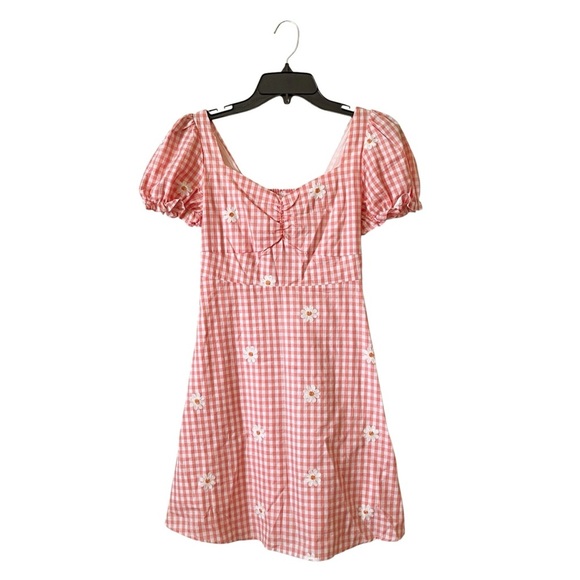 Altar'd State Short Dress Women's Size XS Pink White Daisy GIngham Puff Sleeves - Picture 2 of 6